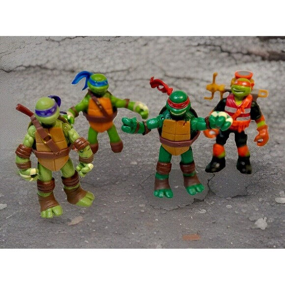 Lot of 4-2012 TMNT Figures Mixed Sets, 1- Mutant Ooze Chuckin' Action As shown - Picture 1 of 6
